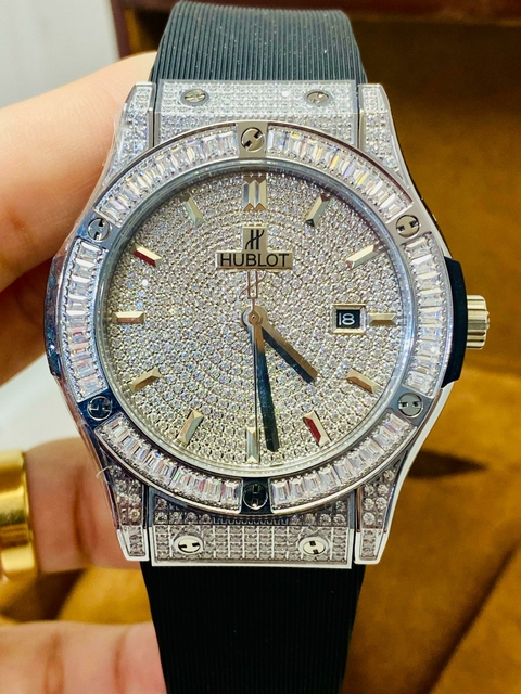 Hublot Classic fusion Diamonds ( Acompanha Caixa Original da Hublot ) - comprar online
