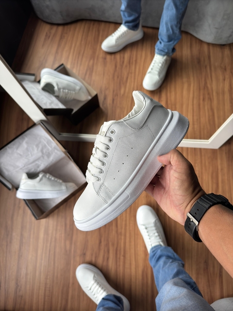 Alexander McQueen (Branco) - comprar online