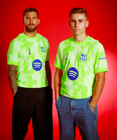 CAMISETA IMPORTADA B A R Ç A - comprar online