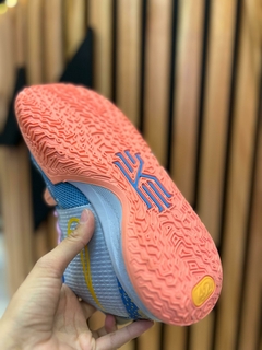 Zapatillas de básquet K Y R I E