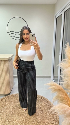 Calça Pantalona Risca de Giz Preta