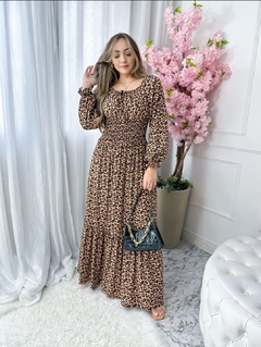 Vestido Mara Longo manga longa com lastex na cintura animal print
