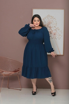 Vestido Maju Plus Midi manga longa com lastex na cintura Azul Petroleo - comprar online