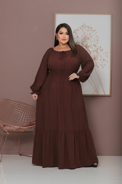 Vestido Mara Plus Longo manga longa com lastex na cintura Marrom - comprar online