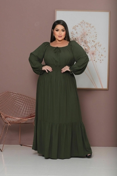 Vestido Mara Plus Longo manga longa com lastex na cintura Verde Militar - comprar online