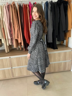 Vestido Claudia Evasê em Lãzinha com elastano Animal Print - loja online