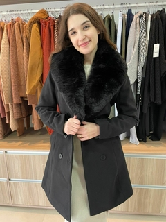 Sobretudo Liliana com Pelego Removível Preto