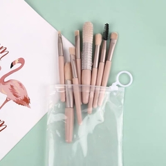 Kit 8 peças Combo de Pincéis de Maquiagem com Case Transparente para Viagens - comprar online