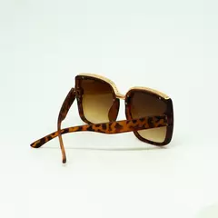 Imagem do Óculos De Sol Feminino Lisboa