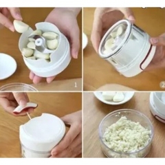 Mini Triturador manual de alho/alimentos/ legumes e verduras - 2 Lâminas afiadas - liquidação na internet