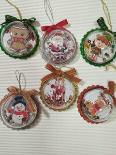 MEDIAS ESFERAS NAVIDEÑAS