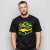 Camiseta preta unissex com estampa do carro Chevrolet Monza SLE amarelo e verde, bandeira do Brasil, taça da Copa do Mundo e bola de futebol