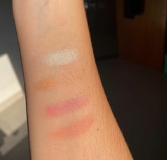 Paleta Quarteto Blush e Iluminador SP Colors - comprar online