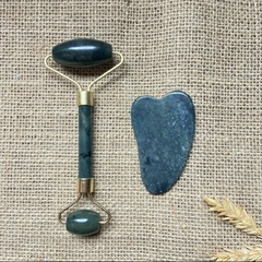Kit Rolo Pedra Jade + Pedra Gua-sha - comprar online