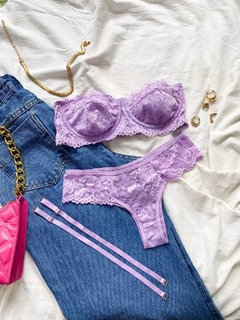 Conjunto Admirar na internet