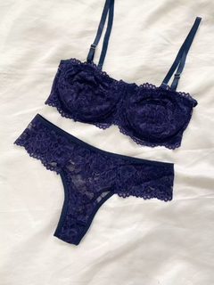 Conjunto Admirar na internet