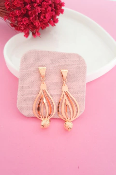 Brinco banhado a ouro 18k Patricia - Hanny Bijoux  Acessórios Femininos