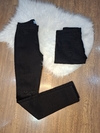Calça Jeans Peg e Vest Preta