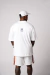 Camiseta Oversized Basic Recorte - Off White - loja online