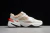 Nike M2K Tekno en internet