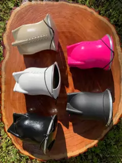 Cuia de Chimarrão Porongo Torpedo Bocal Inox Colorida com Tapa Erva