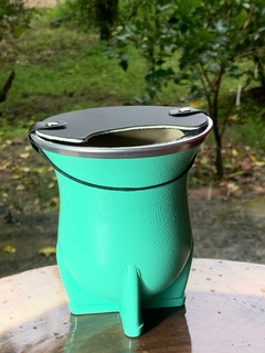 Kit Cuia de Chimarrão Porongo Torpedo Bocal Inox Colorida + Tapa Erva - comprar online