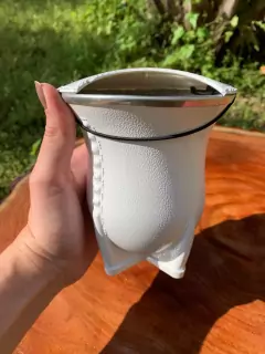Cuia de Chimarrão Porongo Torpedo Bocal Inox Colorida com Tapa Erva - Chima Box