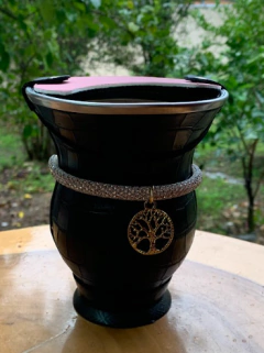 Kit chimarrão: Cuia de Porongo Revestida em Sintético Crocô + Pulseira Vip + Tapa Erva na internet