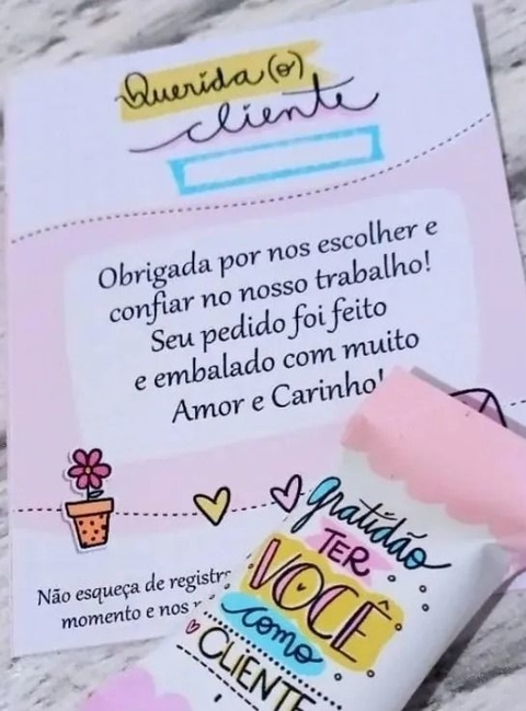 Cartão agradecimento com bala gratidão