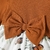 Vestido de festa com mangas longa detalhe de laço, com estampas de borboletas