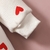 Imagem do Apresentamos o macacão dos sonhos para o seu bebê! Confortável, fofo e cheio de estilo, este macacão é perfeito para proporcionar um visual encantador e aconchegante ao seu pequeno tesouro. Feito com um tecido suave e respirável, ele oferece o máximo de conforto para a pele sensível do seu bebê. Com seu design inteligente e prático, trocar fraldas será uma tarefa fácil e rápida. Além disso, os detalhes encantadores, como estampas divertidas ou apliques adoráveis, adicionam um toque de personalidade e charme extra. Este macacão é a escolha perfeita para passeios, brincadeiras e momentos especiais.