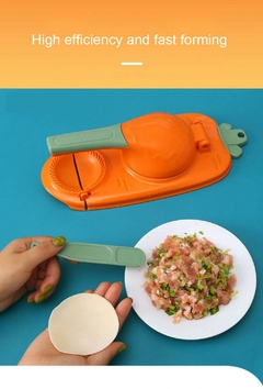 Máquina Prática para Enrolar Pastéis - La Belle Charme