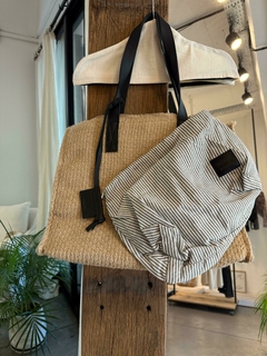 Tote Menorca Yute Beige con Manijas en negro - V.