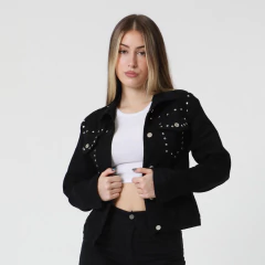 CAMPERA NEGRO MANCHESTER TACHAS - comprar online