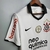 Camisas Retrô Corinthians: Reviva os grandes momentos do Timão com estilo e tradição! Modelos históricos e exclusivos. Garanta já a sua!