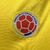 Camisa Colômbia 24/25: O manto amarelo vibrante com design moderno e cheio de orgulho! Mostre sua paixão pela seleção colombiana. Garanta já a sua!