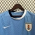Camisa Uruguai 24/25: O manto celeste com design clássico e cheio de garra! Mostre sua paixão pela Celeste Olímpica. Garanta já a sua!