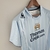Se você é apaixonado pelo Manchester City e curte um estilo clássico, a camisa Retrô do City é a peça que faltava no seu guarda-roupa! Com design inspirado nas grandes conquistas do clube, ela traz todo o legado dos Citizens de uma forma única e elegante.