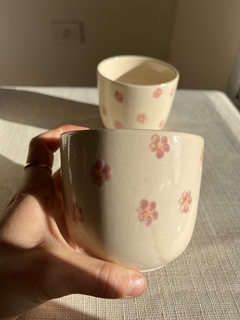 2 Tazas sin asa diseño flor - Nina Ceramica