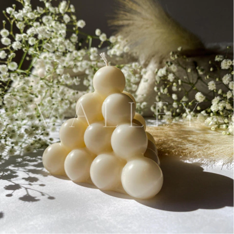 Vela Aromática - Pirâmide bubble - comprar online