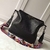 BOLSA VALENTINO GUITAR ROCKSTUD ROLLING HOBO ALL BLACK