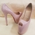 SAPATO CHRISTIAN LOUBOUTIN PEEP TOE VERNIZ - comprar online
