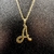 Colar De Letra Inicial nome Dourado Folheado Ouro 18K - comprar online