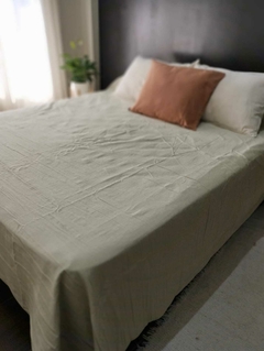 CUBRE CAMA SIMPLE KING