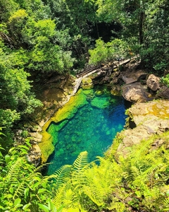 POÇO AZUL (bate e volta) - comprar online