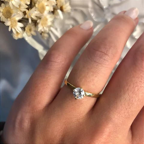 Anel Solitário Ouro 18k com Zircônia 5mm