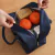Bolsa Térmica Portátil Com Isolamento Térmico De Desenho Moda Enviar cor alea - comprar online