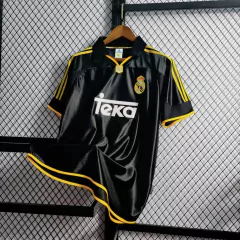 Camisa de time retro real madrid Roberto Carlos