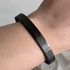 ESCLAVA BLACK