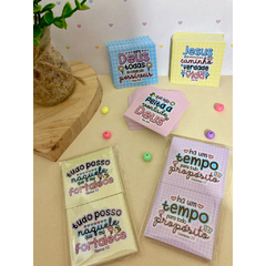 Kit com 100 mini cartões versículos bíblicos - 5x4,5cm - Sortidos (KIT 1) Pronta entrega na internet